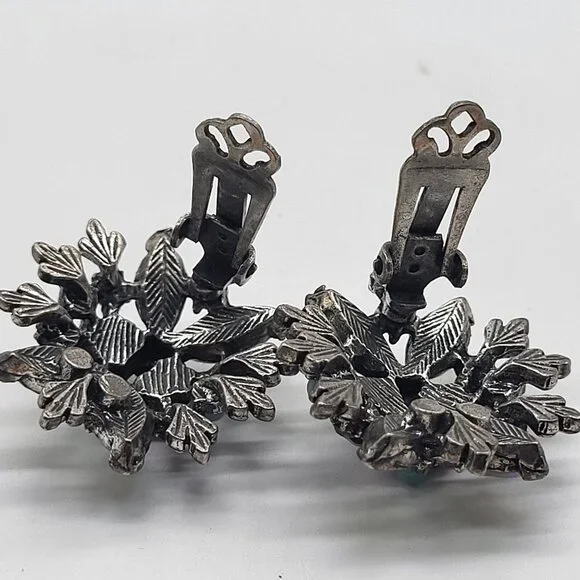 VTG Cluster AB and Pink/Purple Rhinestones Clip On Earrings Blue Accent Beads - Picture 7 of 9